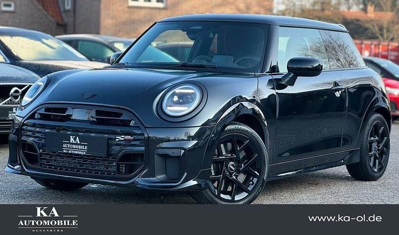 Gebraucht Mini John Cooper Works 156 PS (114 kW) 2025 Schwarz Kleinwagen