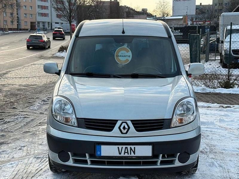 Gebraucht Renault Kangoo Campus 75 PS (55 kW) 2008 Space grau Van / Kleinbus