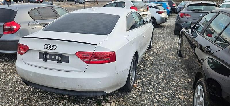 Gebraucht Audi A5 Comfort 211 PS (155 kW) 2009 Weiß Coupé