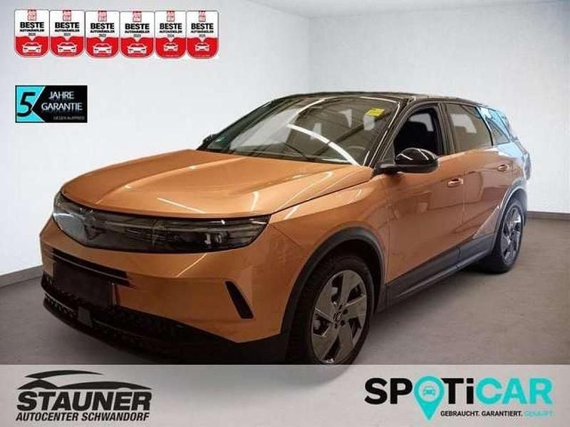 Impakt kupfer/dach schwarz (metallic) Gebraucht 2024 Opel Grandland X SUV | 28.480 € (Fairer Preis) - Bild 1/4