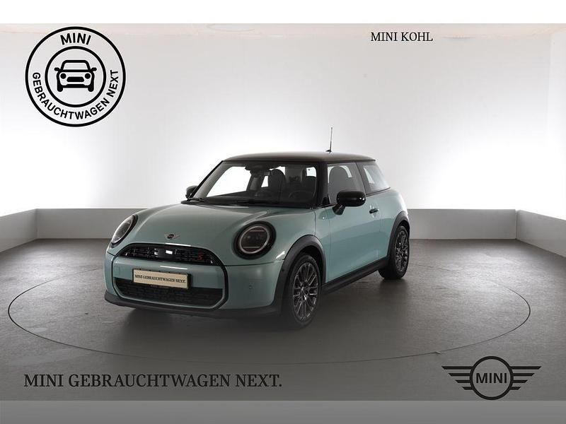 Second-hand Mini Cooper S Classic 204 CP (150 kW) 2024 Verde Hatchback