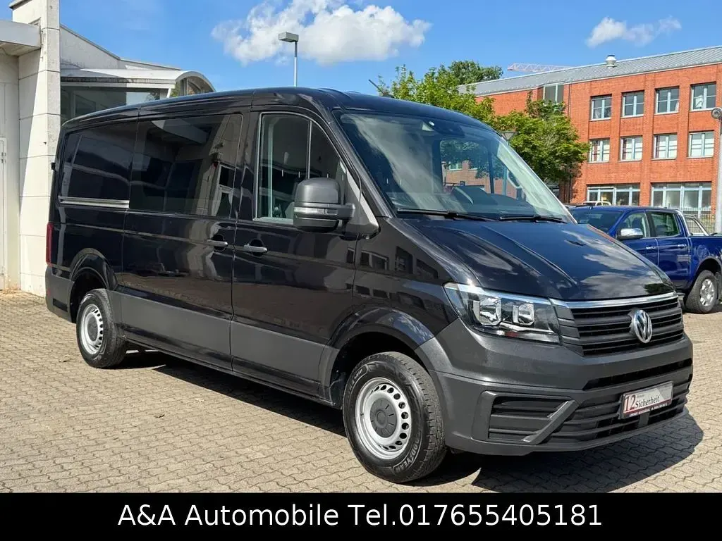 Gebraucht VW Crafter 140 PS (102 kW) 2020 Deep black Van