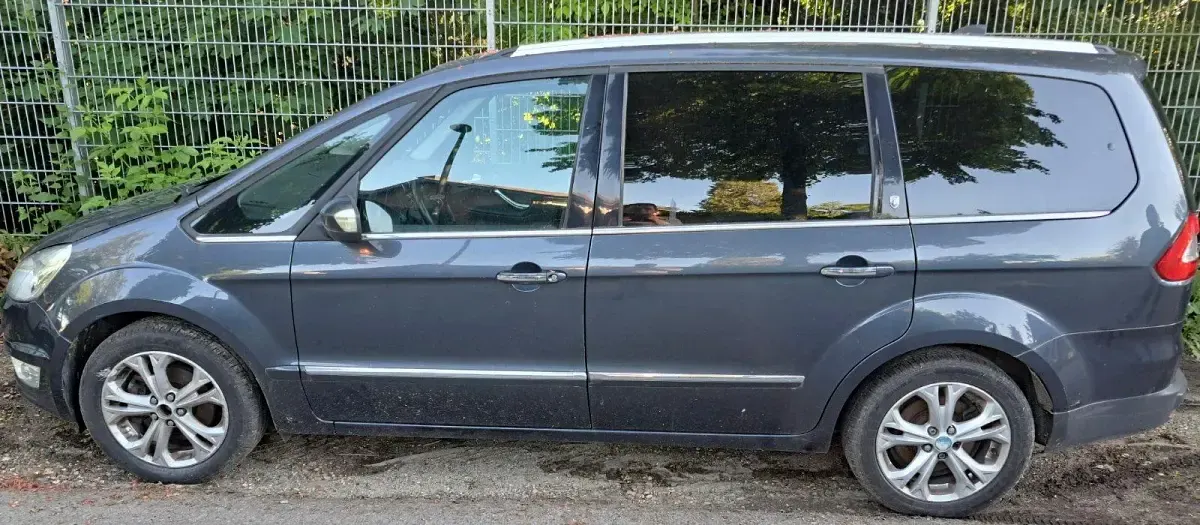 Brugt Ford Galaxy 140 HK (102 kW) 2010 Blå MPV