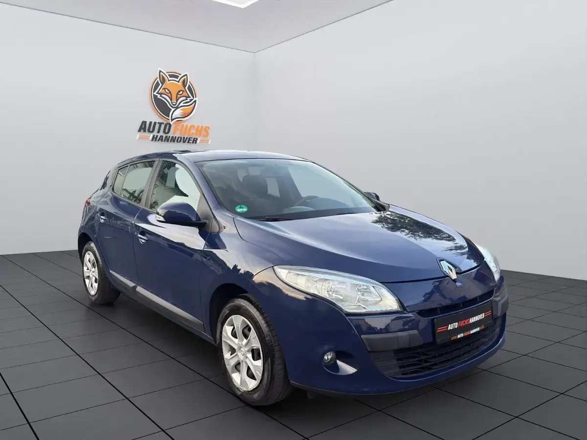 Gebraucht Renault Mégane Expression 101 PS (74 kW) 2009 Blau Limousine