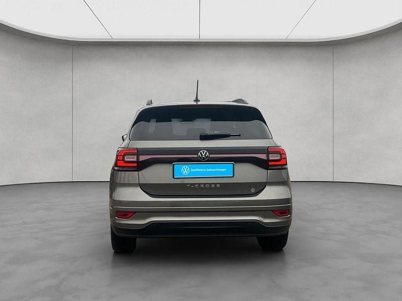 Gebraucht VW T-Cross Active 110 PS (80 kW) 2021 Grau SUV