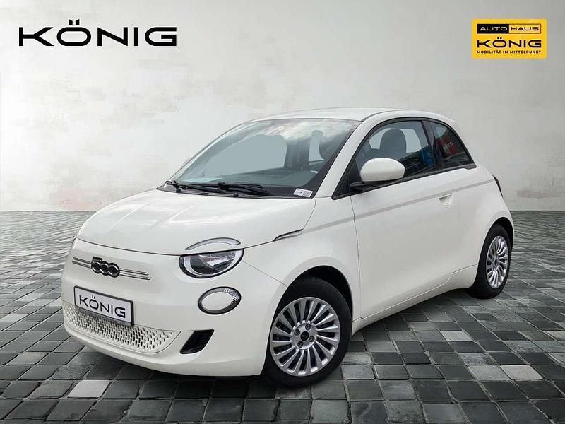 Weiß Gebraucht 2023 Fiat 500e Kleinwagen | 21.798 € (Fairer Preis) - Bild 1/4