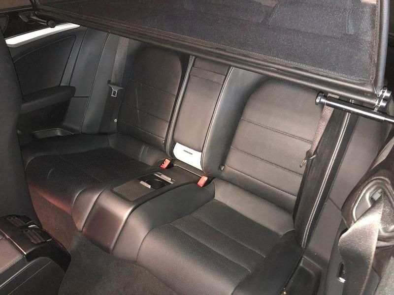 Gebraucht Mercedes E500 Elegance 387 PS (284 kW) 2011 Schwarz Cabrio