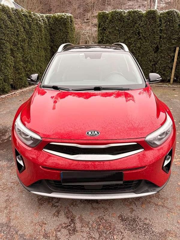 Gebraucht Kia Stonic Vision 120 PS (88 kW) 2019 Rot SUV