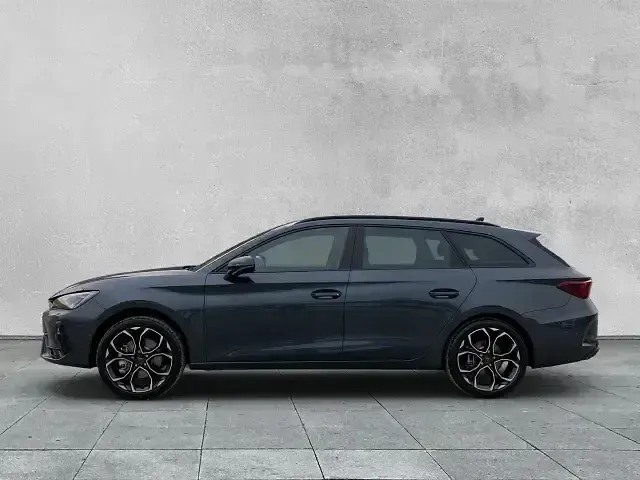 Nowe Cupra Leon 204 KM (150 kW) 2025 Szary Sedan/Limuzyna