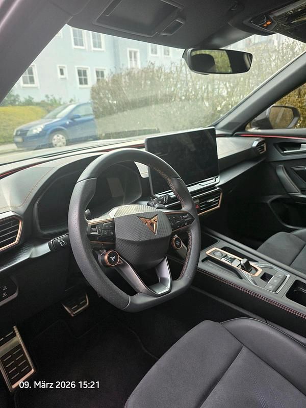 Gebraucht Cupra Formentor 150 PS (110 kW) 2025 Grau SUV