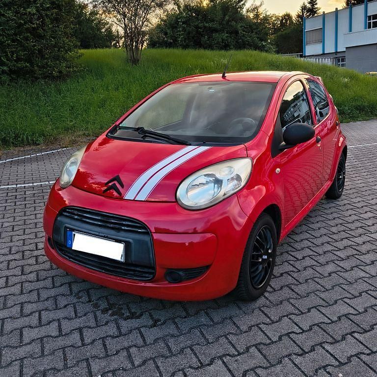 Rot Gebraucht 2009 Citroën C1 Kleinwagen | 1.900 € (Guter Preis) - Bild 1/4