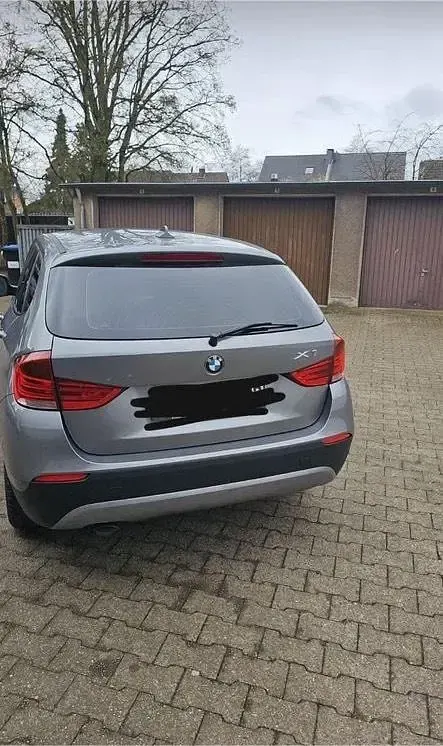 Usado BMW X1 177 CV (130 kW) 2010 Gris SUV