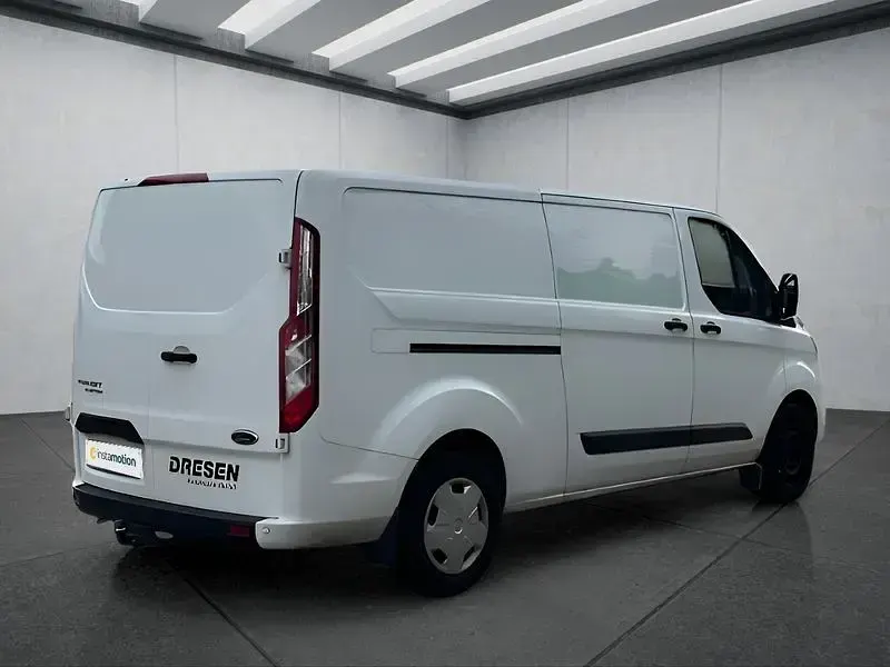 Gebraucht Ford Transit Custom 131 PS (96 kW) 2022 Weiß Limousine