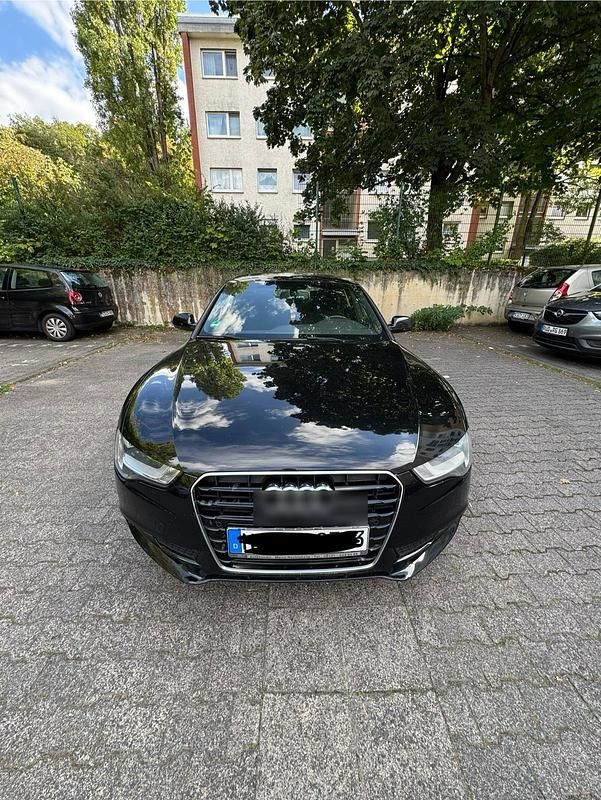 Schwarz Gebraucht 2014 Audi A5 Sportback Comfort Limousine | 12.000 € (Fairer Preis) - Bild 1/4