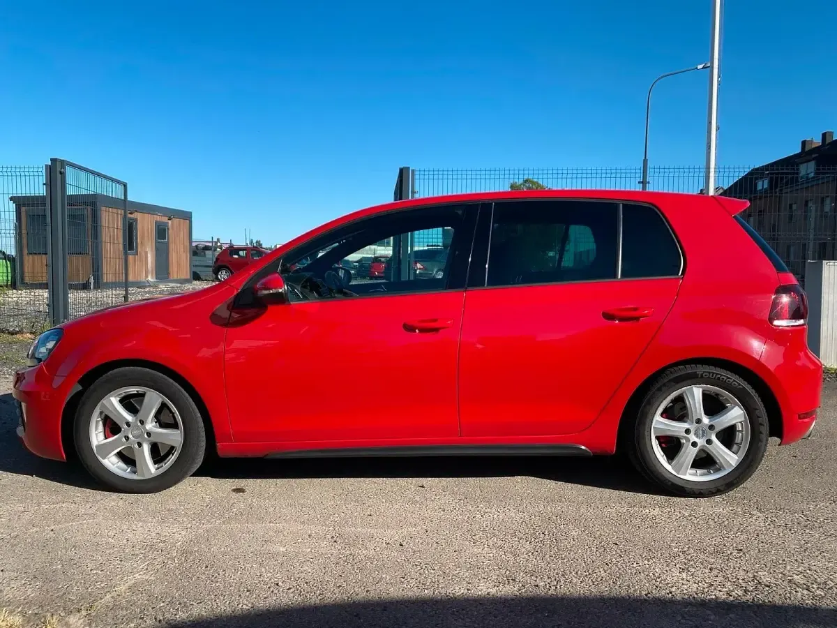 Gebraucht VW Golf VI GTI 300 PS (220 kW) 2010 Rot Kleinwagen