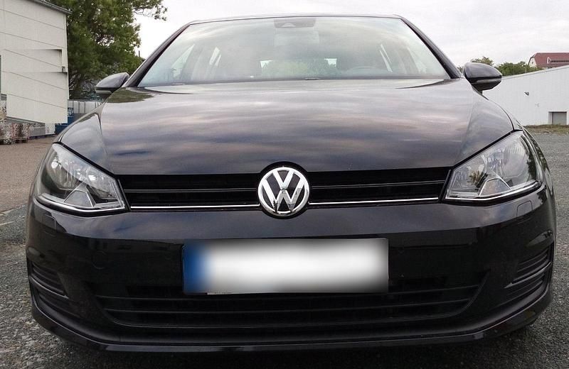 Gebraucht VW Golf VII Comfortline 140 PS (102 kW) 2013 Schwarz Limousine