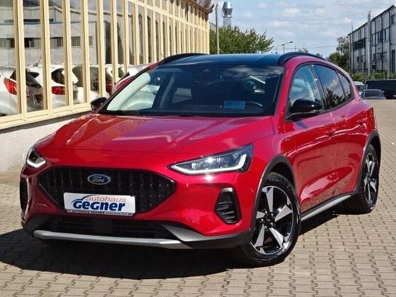 Gebraucht Ford Focus Active X 155 PS (114 kW) 2024 Rot Limousine