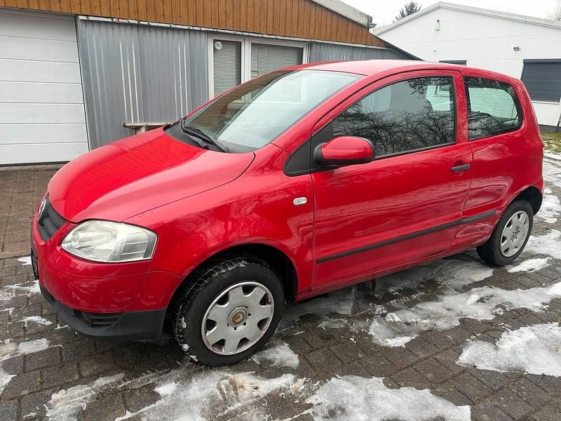 Gebraucht VW Fox 55 PS (40 kW) 2006 Rot Kleinwagen