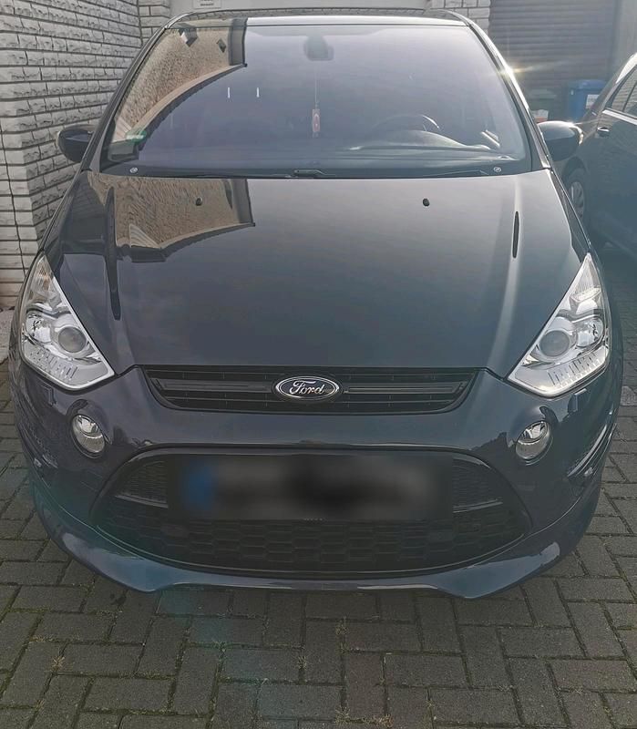 Gebraucht Ford S-MAX Titanium S 200 PS (147 kW) 2011 Grau Van / Kleinbus