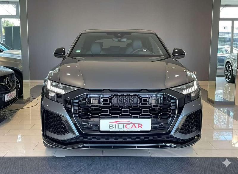 Grau Gebraucht 2022 Audi RS Q8 Sport SUV | 89.900 € (Superpreis) - Bild 1/4