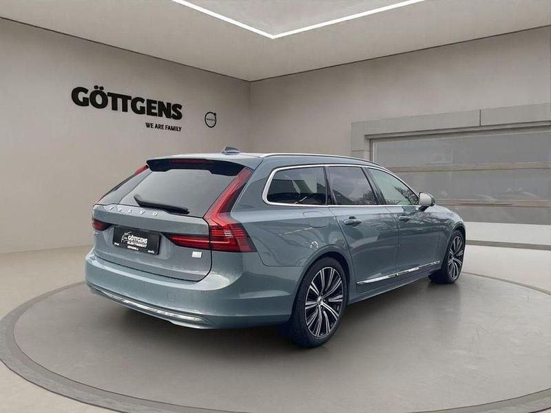 Gebraucht Volvo V90 Plus 455 PS (334 kW) 2022 Grau Kombi