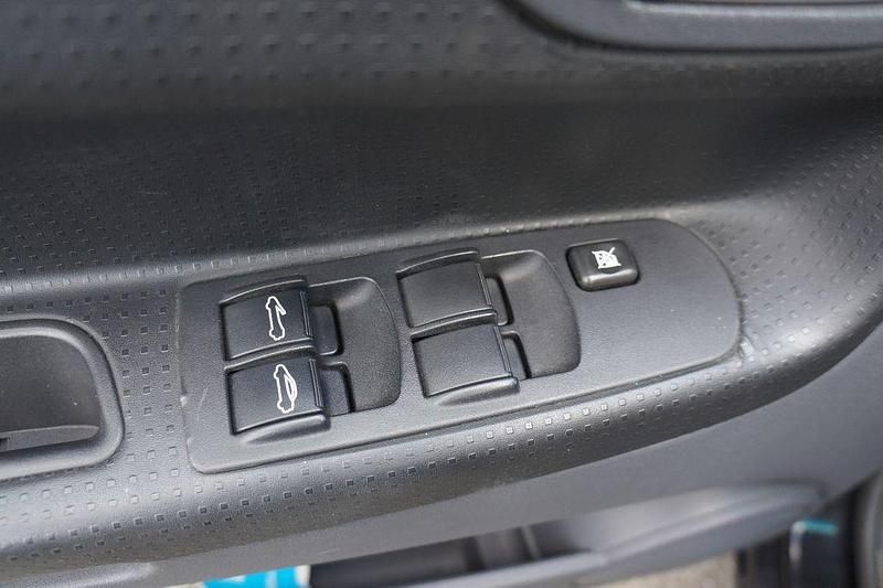 Gebraucht Mitsubishi Colt Invite 109 PS (80 kW) 2006 Schwarz Cabrio