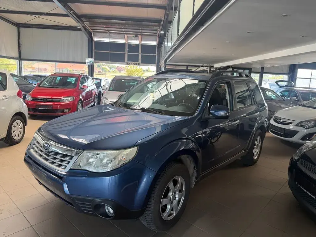 Gebraucht Subaru Forester 150 PS (110 kW) 2012 Blau SUV