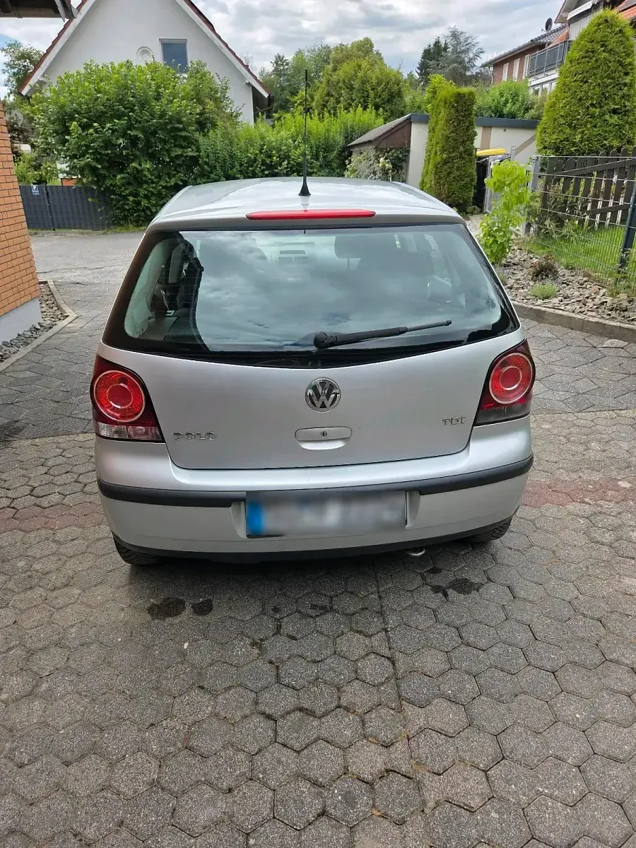 Gebraucht VW Polo 69 PS (50 kW) 2008 Silber Kleinwagen