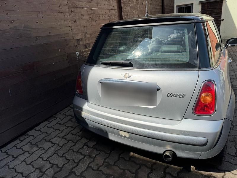Second-hand Mini Cooper 115 CP (84 kW) 2001 Argintiu Hatchback