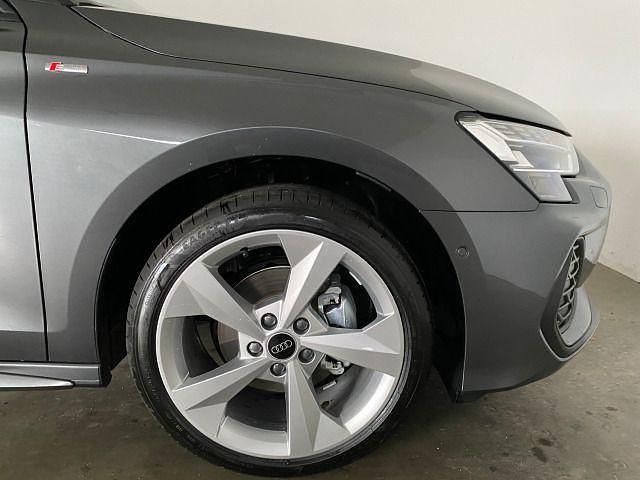 Gebraucht Audi A3 S-Line 150 PS (110 kW) 2025 Grau Limousine