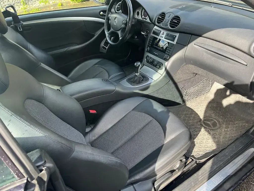 Używany Mercedes CLK200 163 KM (119 kW) 2006 Niebieski Coupe