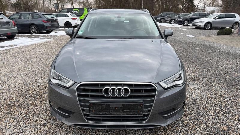 Gebraucht Audi A3 Ambition 150 PS (110 kW) 2014 Grau Limousine
