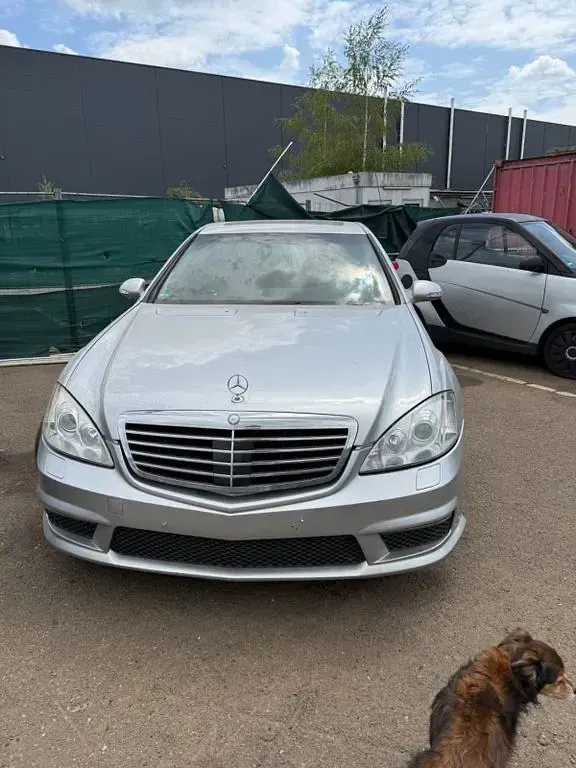 Gebraucht Mercedes S500 387 PS (284 kW) 2011 Silber Limousine