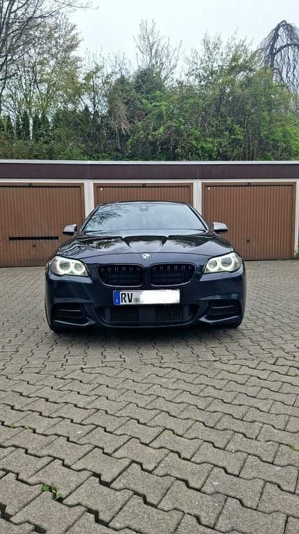 Gebraucht BMW M550 Performance 381 PS (280 kW) 2013 Schwarz Limousine