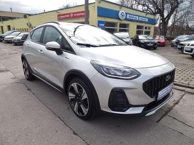 Silber Gebraucht 2022 Ford Fiesta Active Kleinwagen | 17.900 € (Fairer Preis) - Bild 1/4