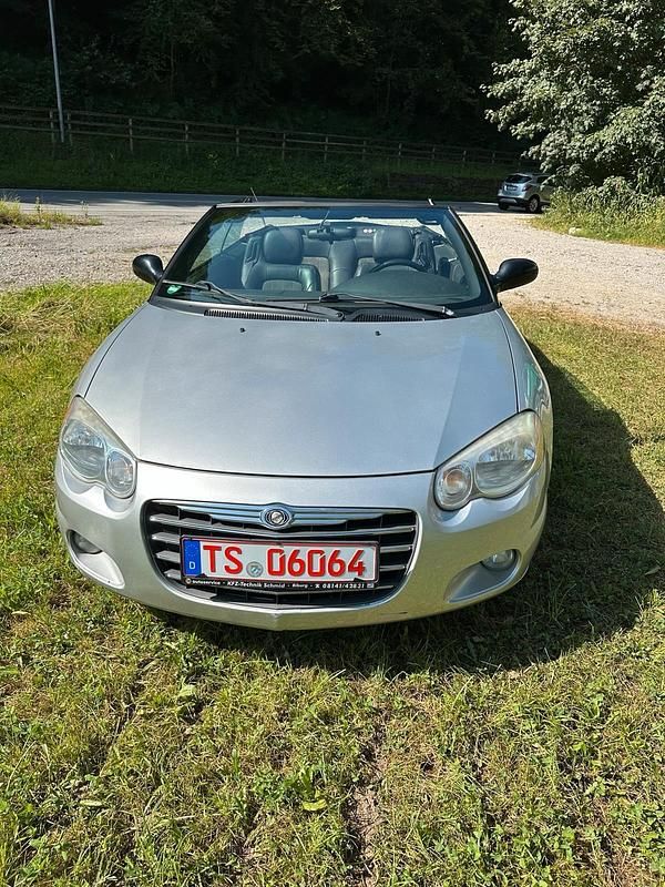 Grau Gebraucht 2007 Chrysler Sebring Cabriolet Cabrio | 1.550 € (Guter Preis) - Bild 1/4