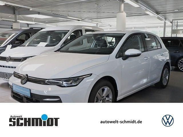 Pure white Gebraucht 2024 VW Golf VIII R Limousine | 22.698 € (Superpreis) - Bild 1/2