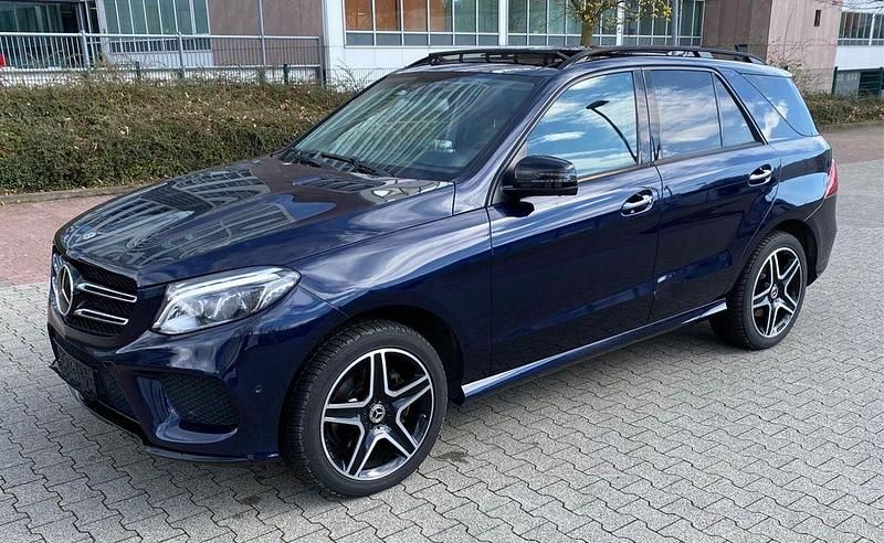 Gebraucht Mercedes GLE350 AMG 258 PS (189 kW) 2018 Blau SUV