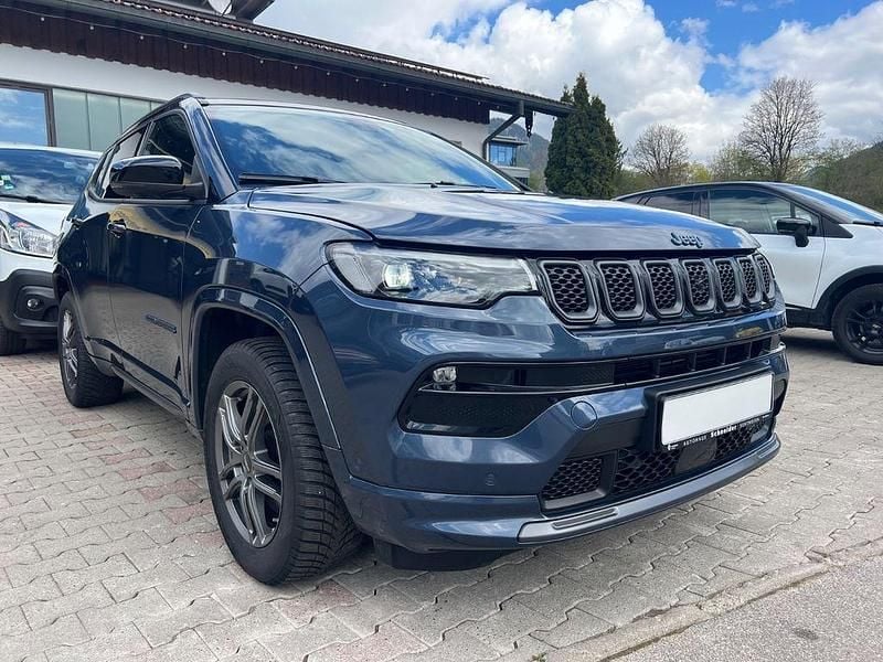 Gebraucht Jeep Compass 179 PS (131 kW) 2021 Blau SUV