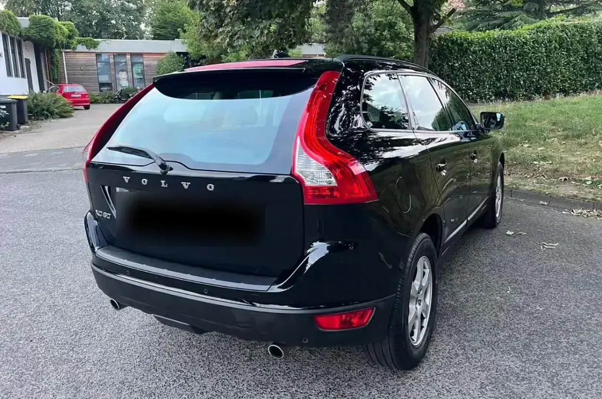 Gebraucht Volvo XC60 205 PS (150 kW) 2011 Schwarz SUV