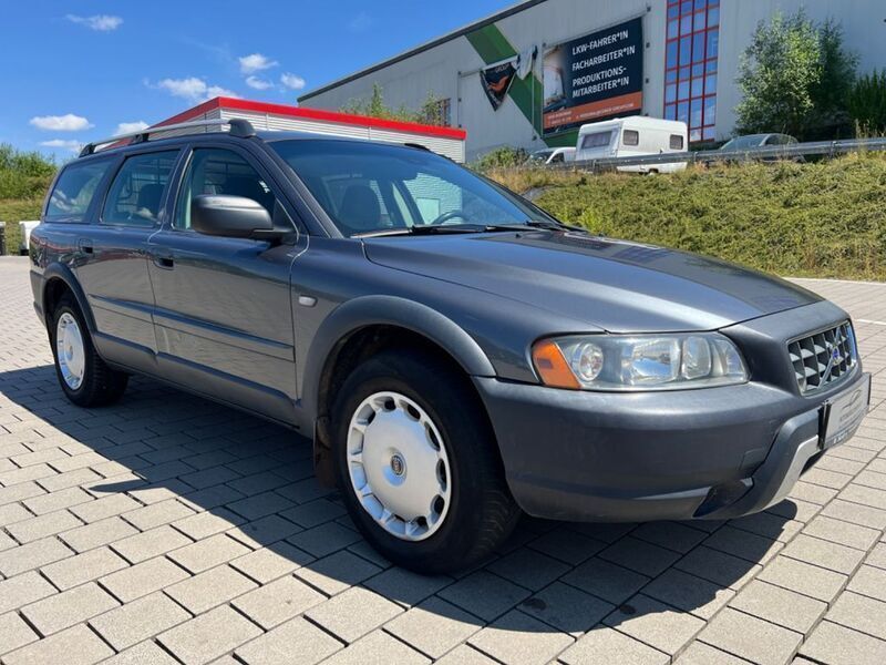 Grau Gebraucht 2005 Volvo XC70 Momentum SUV | 1.999 € (Superpreis) - Bild 1/4