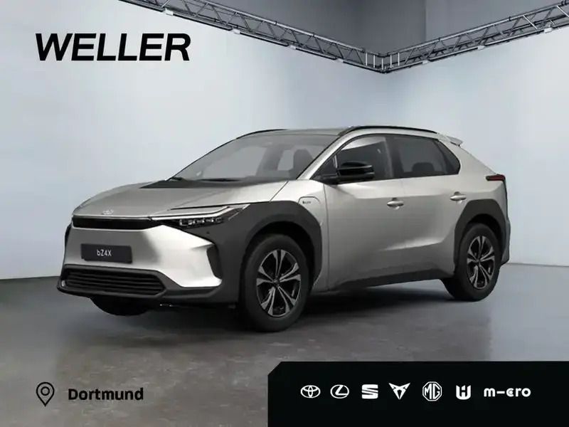 Platinum white pearl mc. (weiss) Neu 2025 Toyota bZ4X SUV | 47.540 € - Bild 1/3
