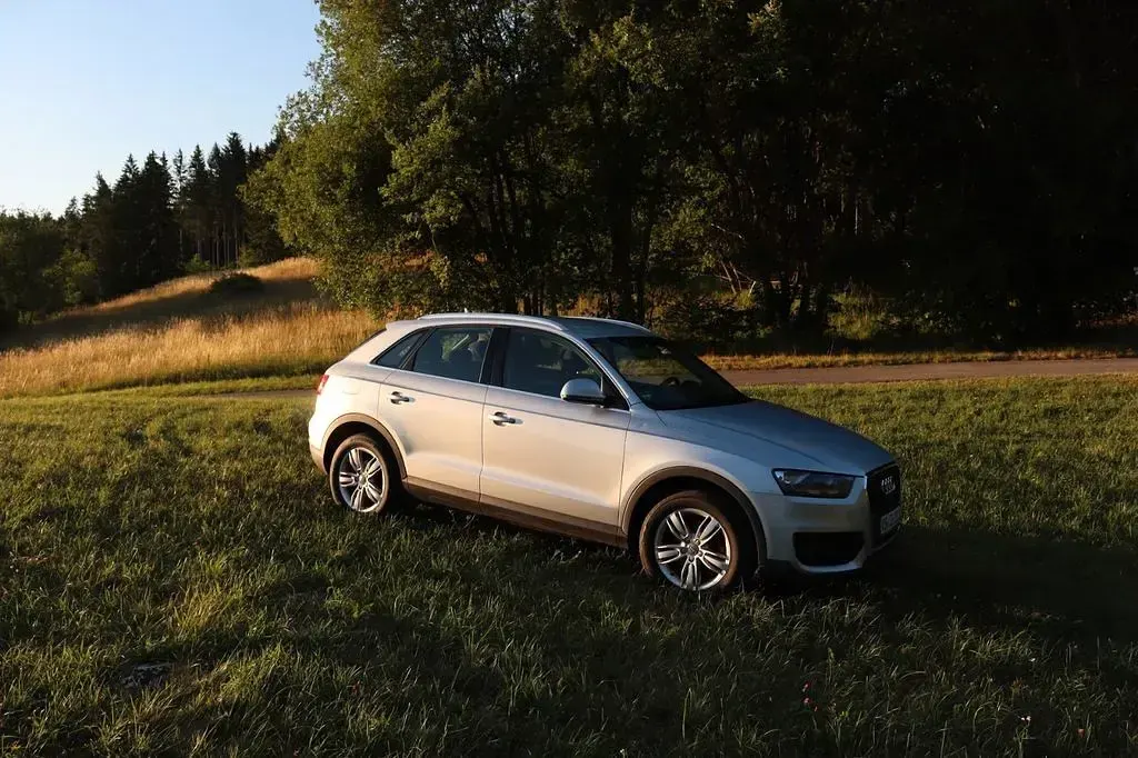 Gebraucht Audi Q3 Ambiente 170 PS (125 kW) 2012 Silber SUV