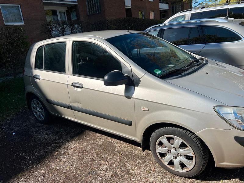 Gebraucht Hyundai Getz 67 PS (49 kW) 2008 Beige Kleinwagen