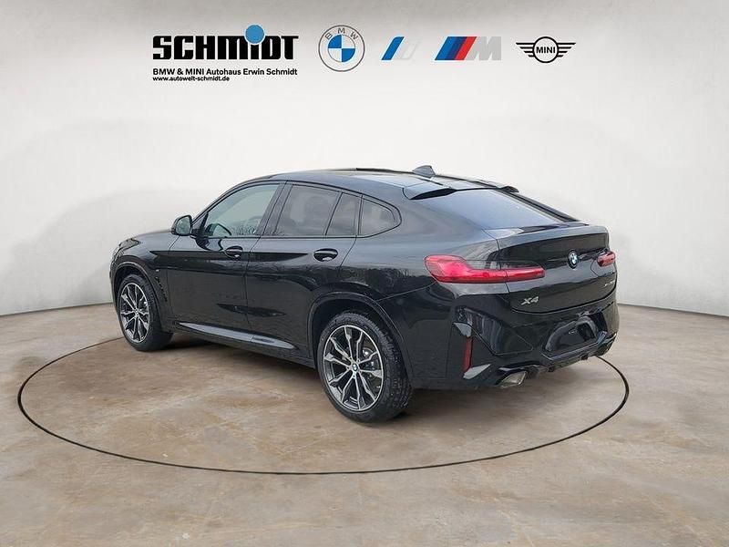 Gebraucht BMW X4 Efficient Dynamics 286 PS (210 kW) 2025 Saphirschwarz SUV