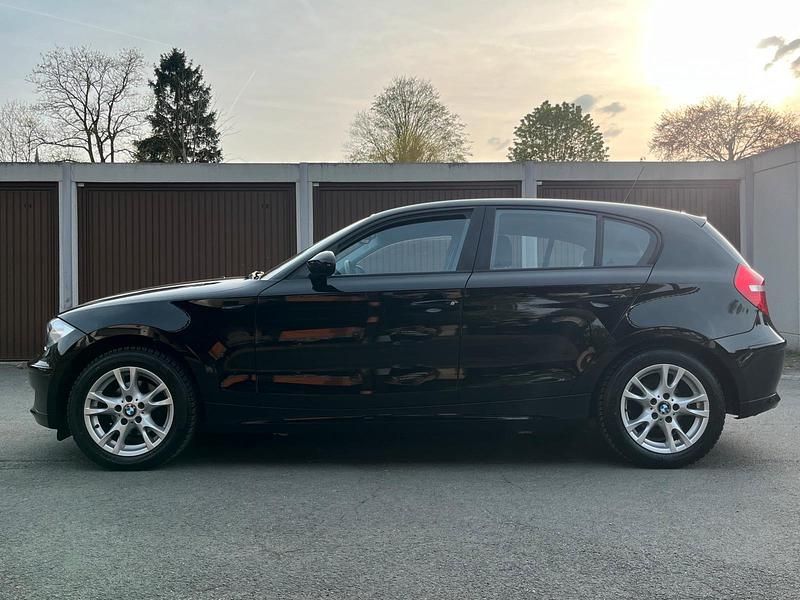 Gebraucht BMW 116 Advantage 122 PS (89 kW) 2007 Schwarz ii Kleinwagen