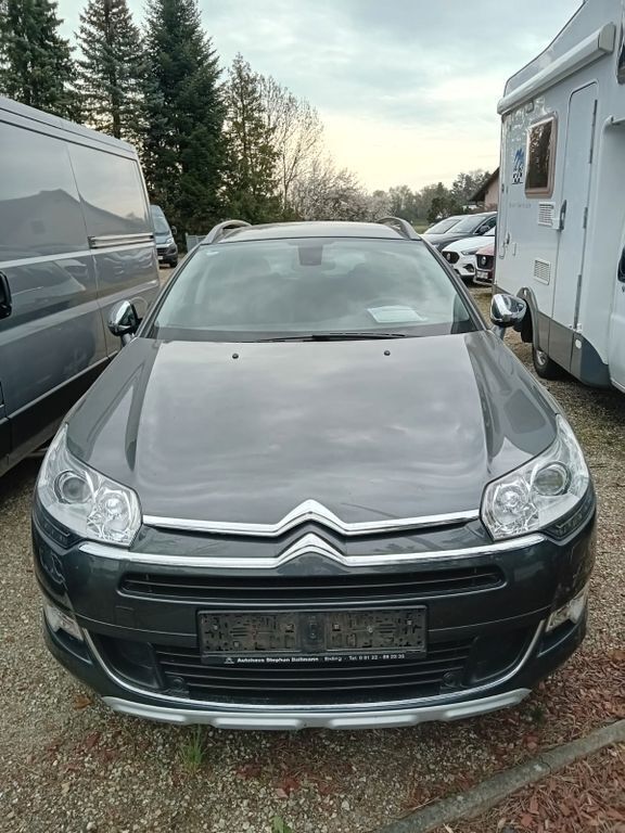 Grau Gebraucht 2014 Citroën C5 XTR Kombi | 6.800 € (Etwas zu teuer) - Bild 1/4
