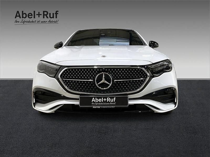 Gebraucht Mercedes E450 AMG 367 PS (269 kW) 2026 Weiß Limousine