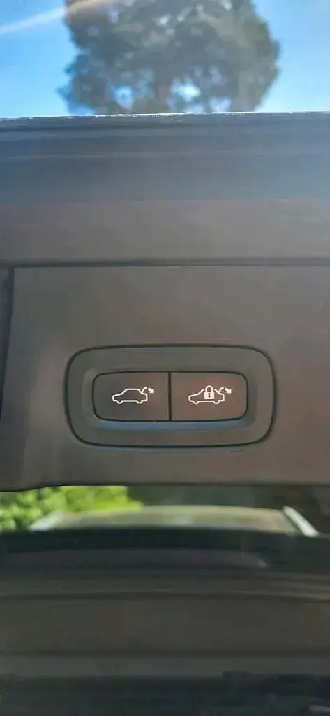 Gebraucht Volvo V90 Inscription 190 PS (139 kW) 2019 Schwarz Kombi