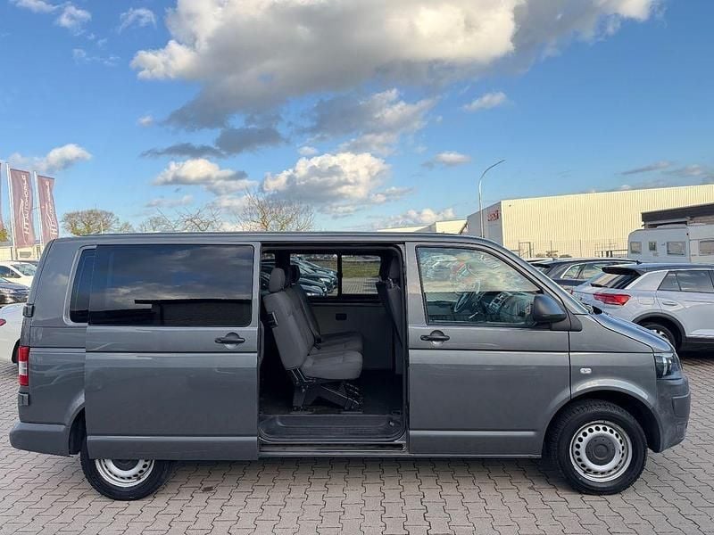 Gebraucht VW T5 140 PS (102 kW) 2012 Grau Van